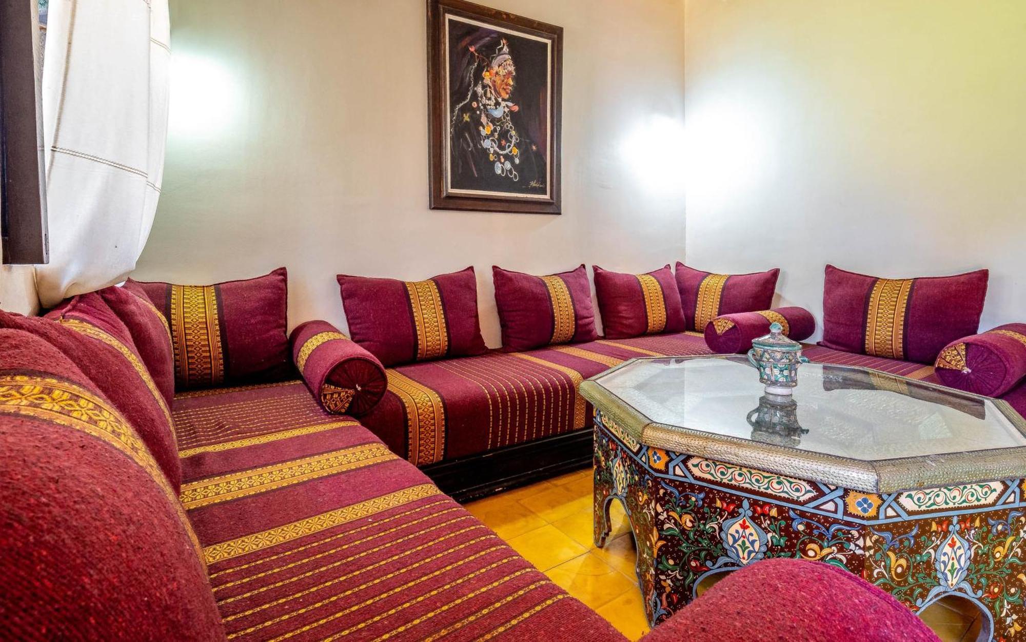 Kasbah Alili Pensión 2*