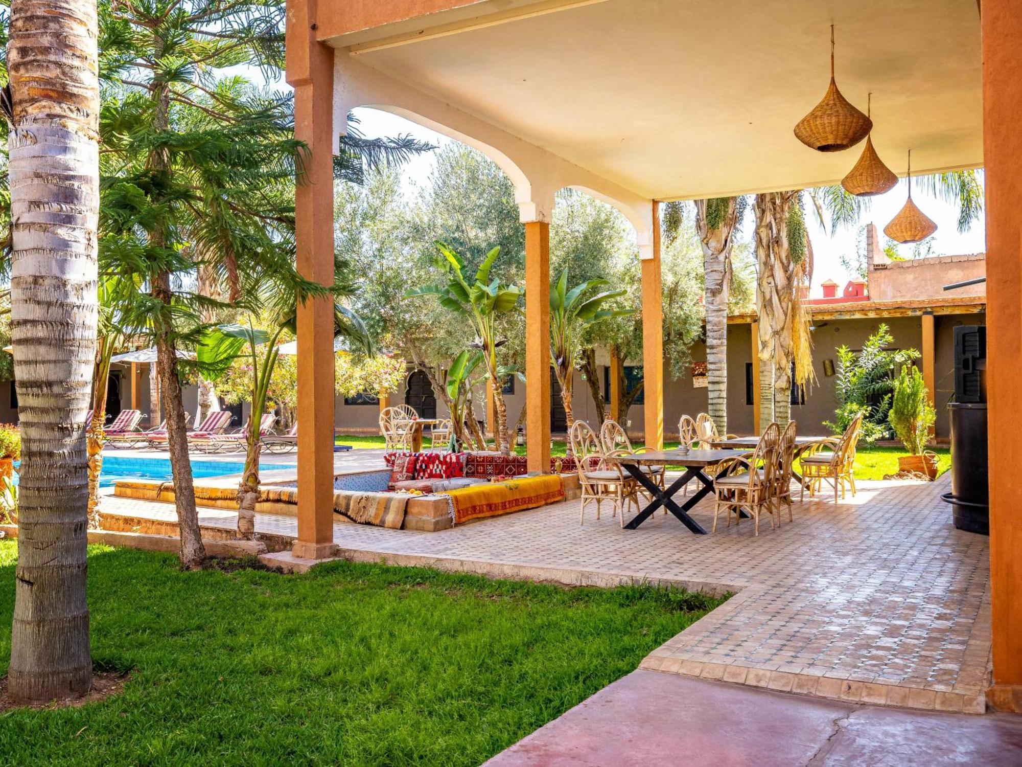 Pensión Kasbah Alili El Caïd Omar